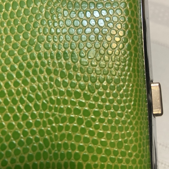 Mini Croc Wallet- Perfect to Carry ID, Cards, Cash, etc - New! - Picture 5 of 10